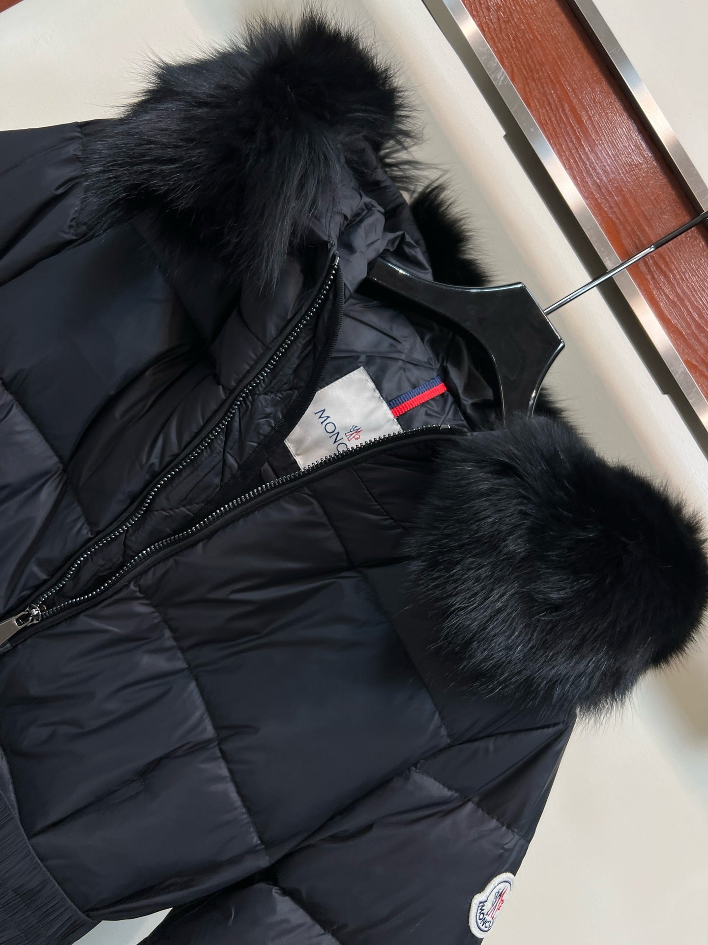 Bella / MC Turtleneck Medium Hooded Padded Jacket