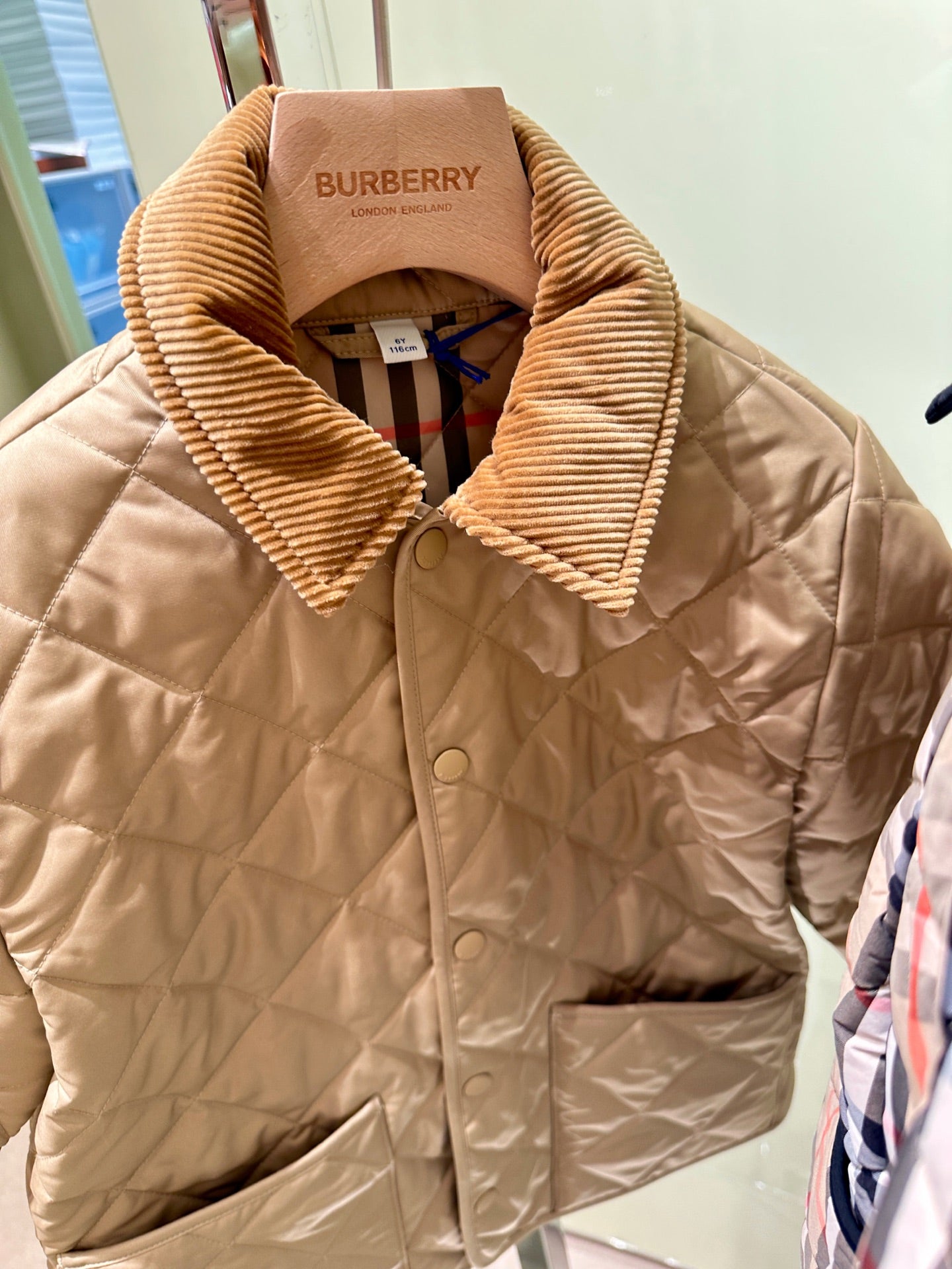 aa / 버버리 누빔 자켓
