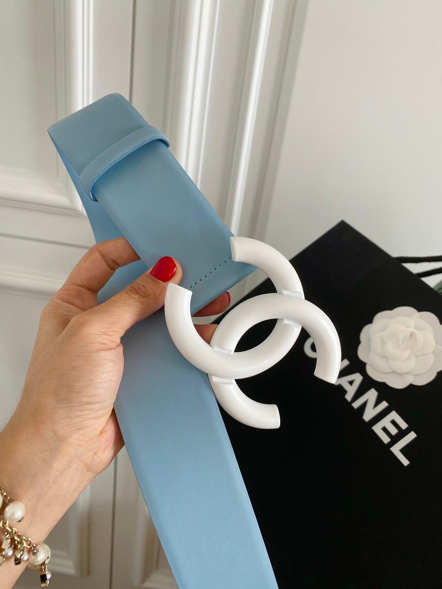 Women's Chanel belt