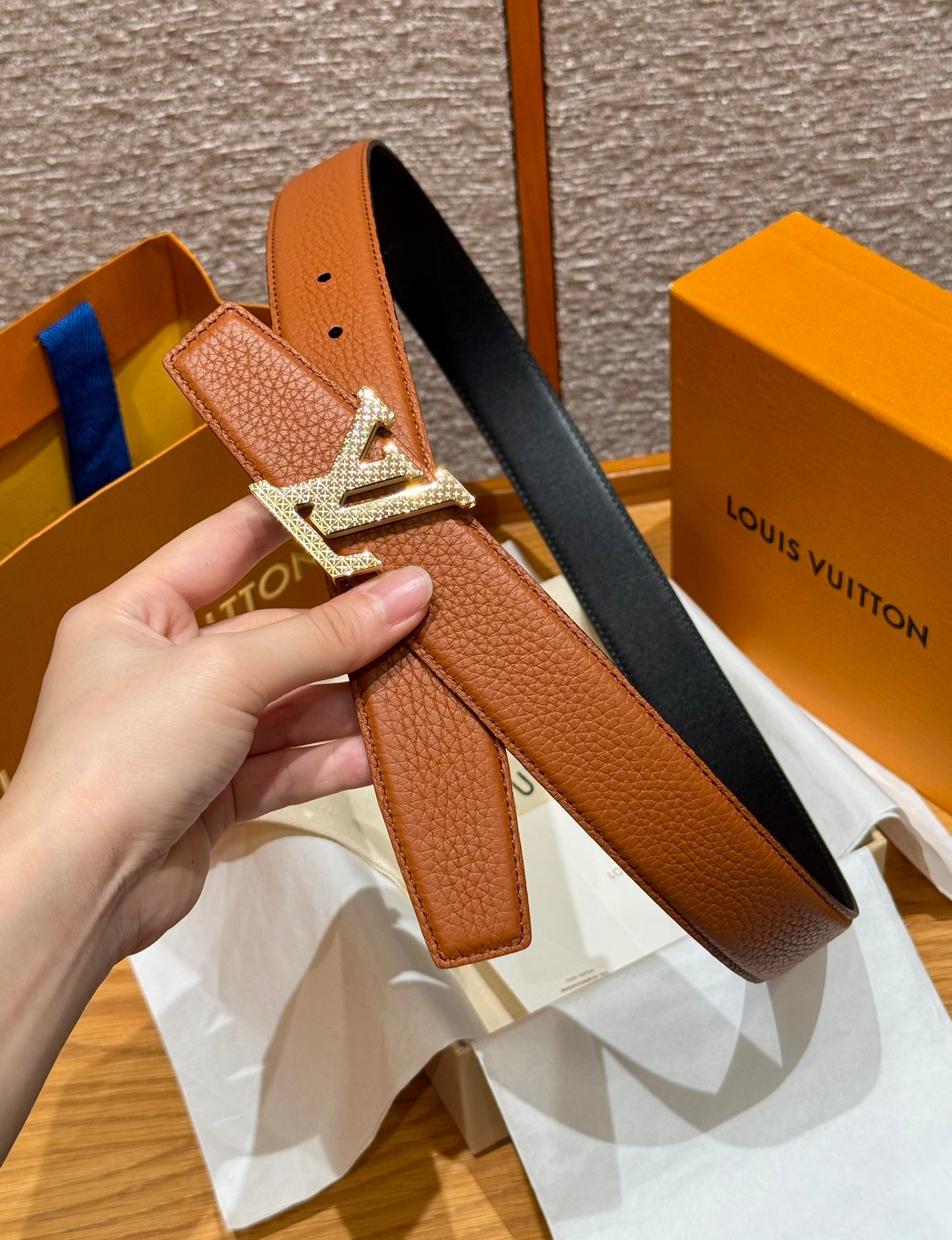 Louis Vuitton belt