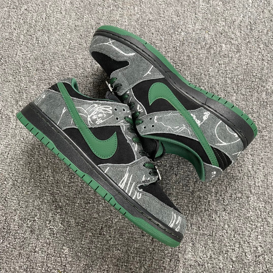 Nike Men's Sneakers