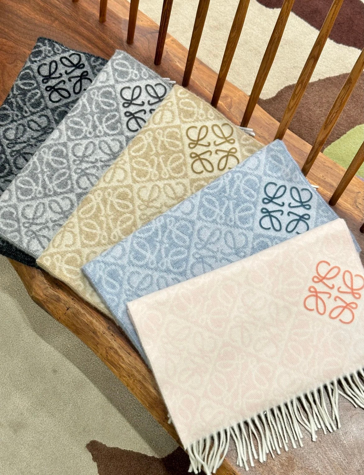 Shinjo / Loewe Scarf
