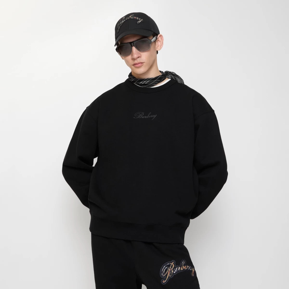 BVG / 버버리 후드티