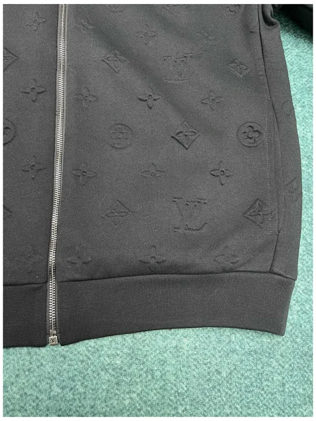 Tile factory / Louis Vuitton men's jacket