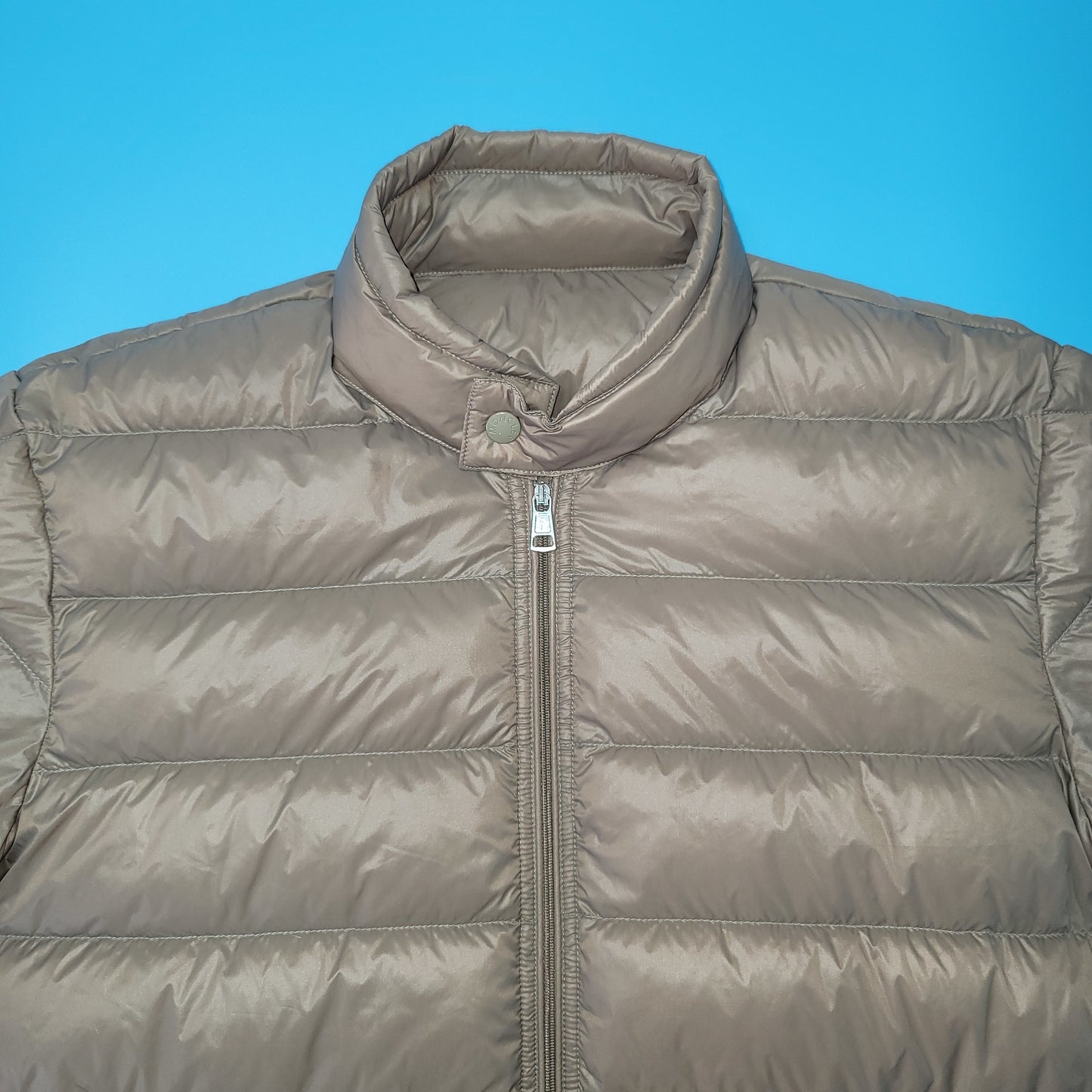 탑몽클X  / MC 아코루스 패딩