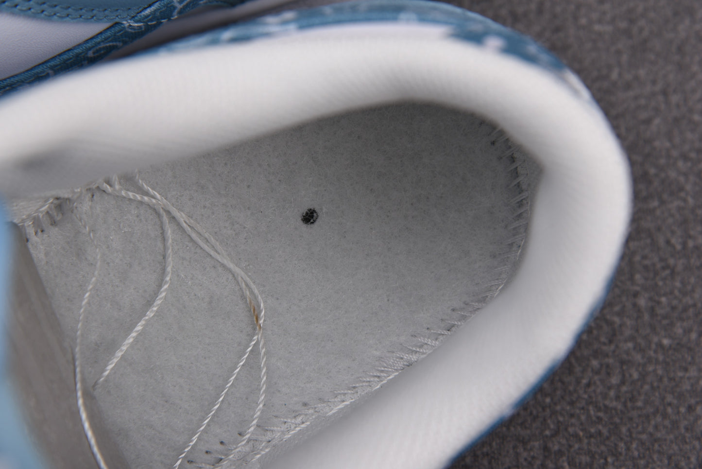 S2/Nike Men's Sneakers