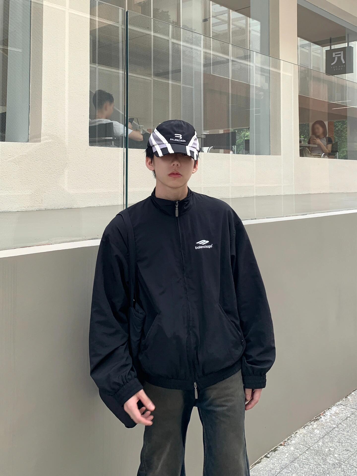 주말QZ / 발렌시아가 스탠드칼라 자수 긴팔 자켓