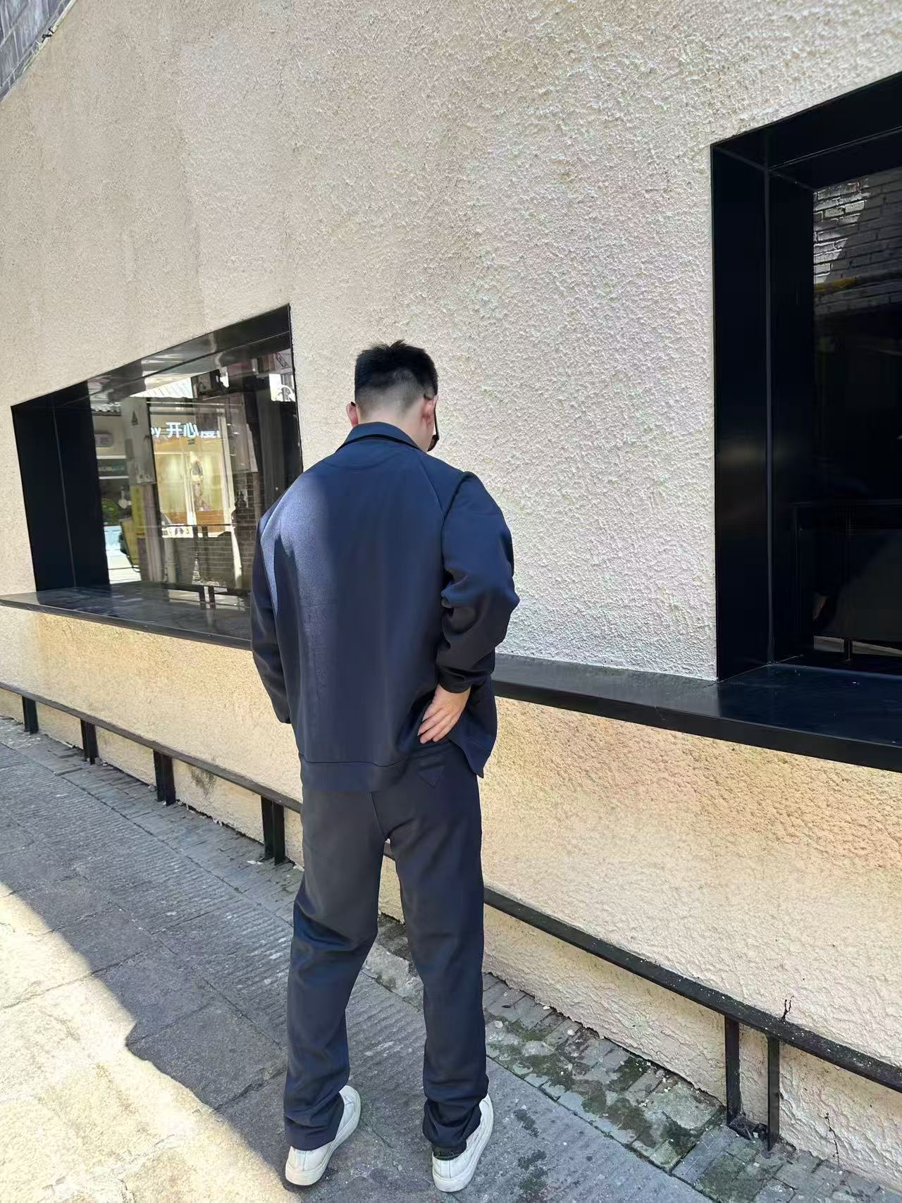 주말QZ / 프라다 자켓 아우터