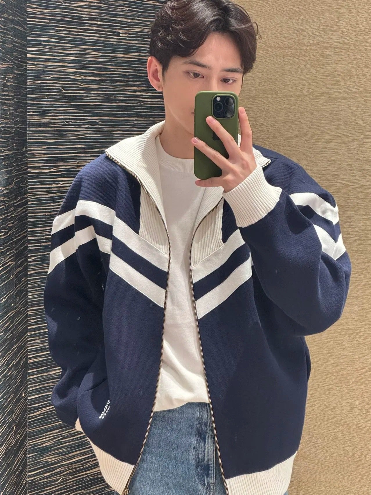주말QZ / 루이비통 니트 자켓