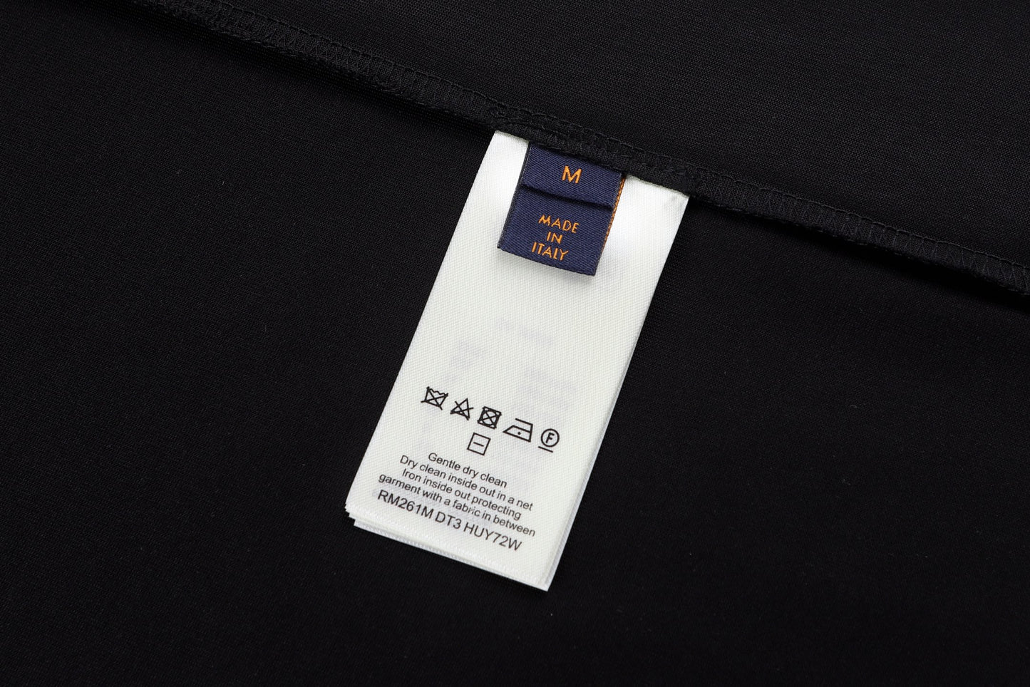 주말QZ / 루이비통 스팽글 장식 라운드넥 티셔츠