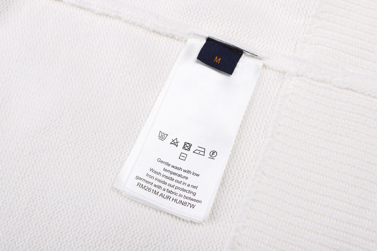 주말QZ / 루이비통 후드 니트
