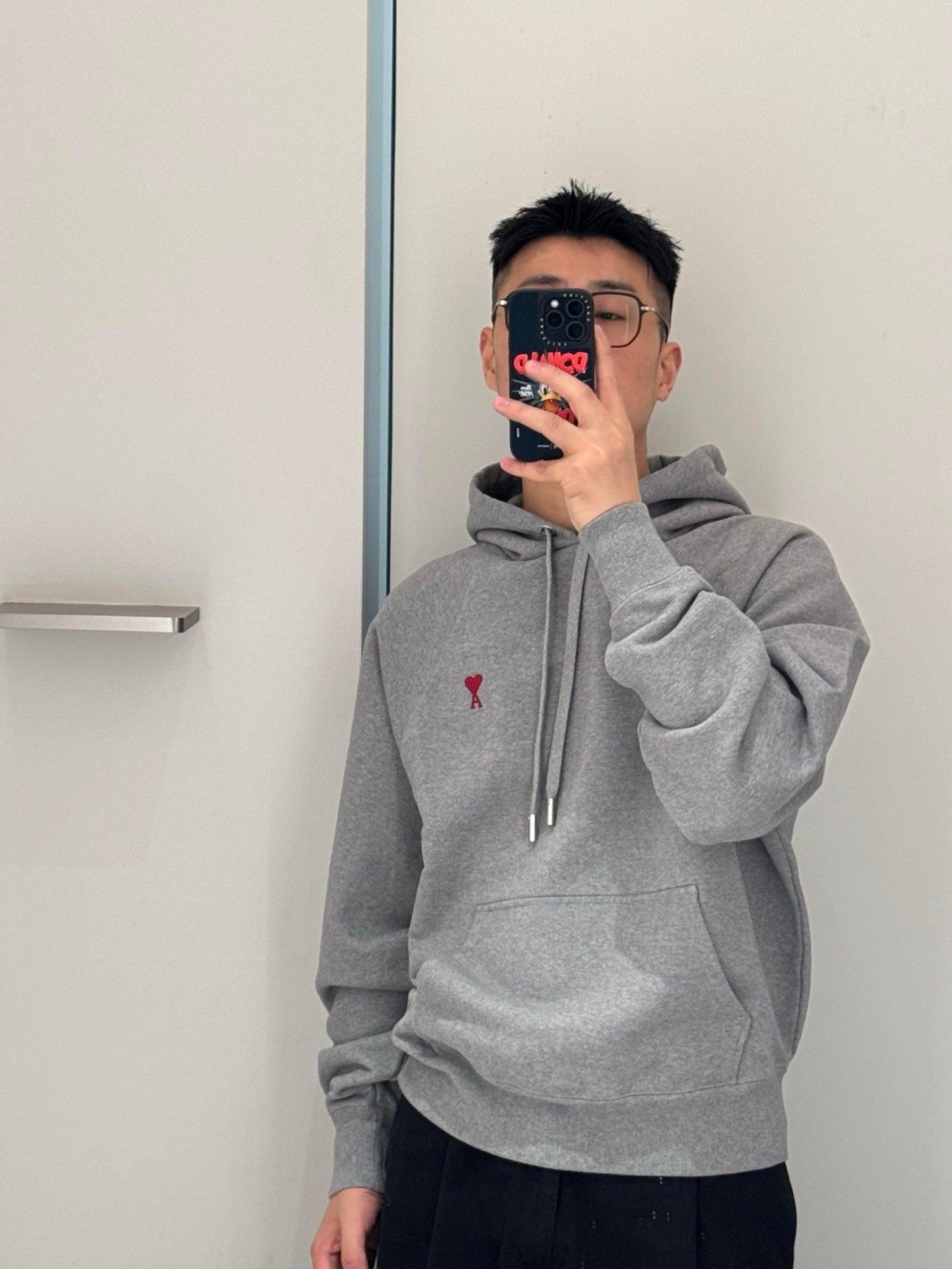 주말QZ / 아미 파리 자수 후디