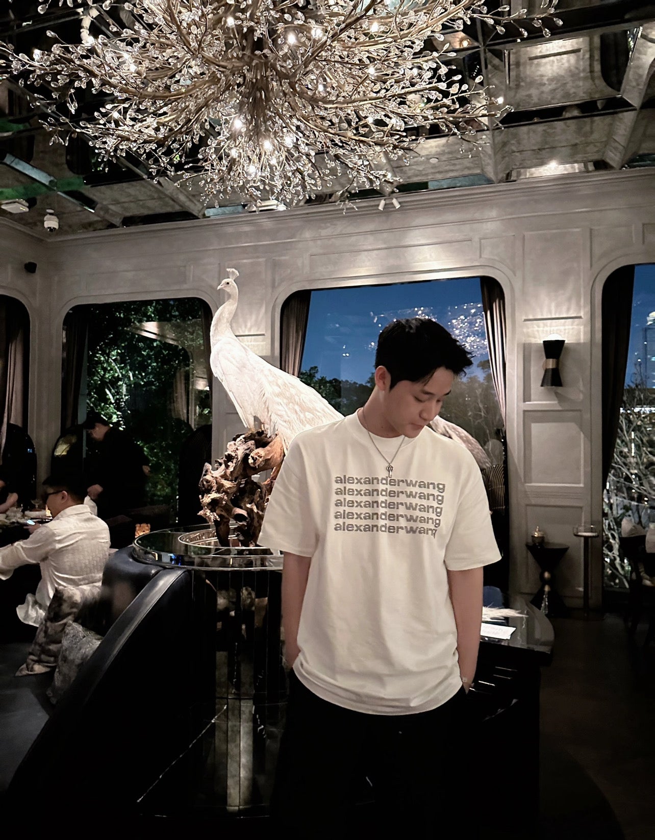 주말QZ / 알렉산더 왕 스톤 핫픽스 반팔 티셔츠