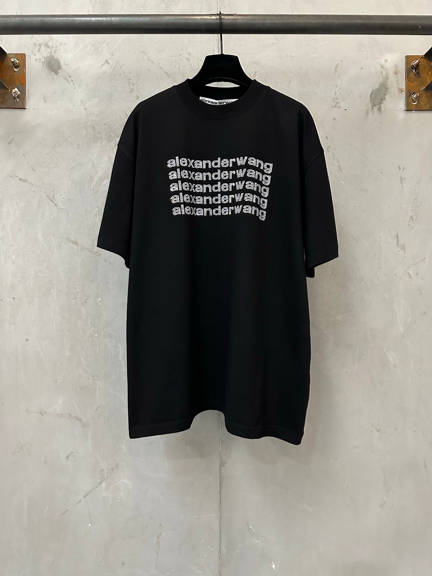 주말QZ / 알렉산더 왕 스톤 핫픽스 반팔 티셔츠