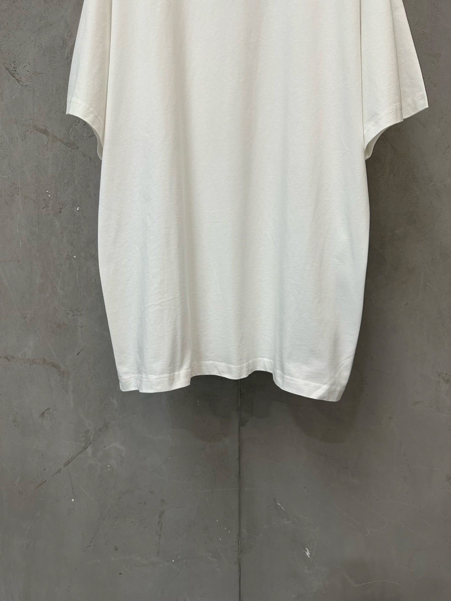 주말QZ / 발렌시아가 반팔 티셔츠