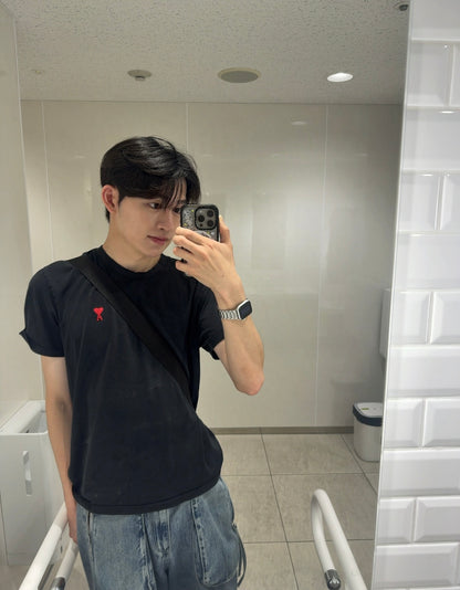 주말QZ / 아미 파리 자수 반팔 티셔츠