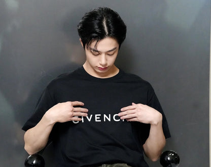 주말QZ / 지방시 레터링 자수 반팔 티셔츠