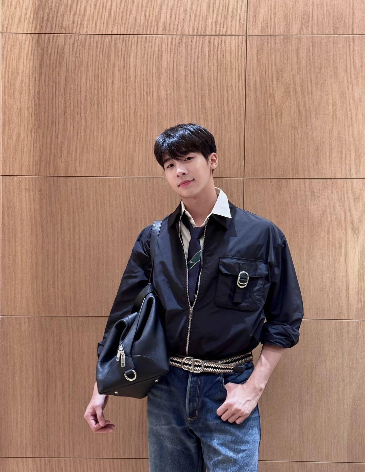 주말QZ / 디올 버클 지퍼 셔츠형 자켓