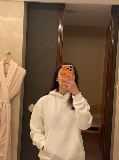 주말QZ / 루이비통 로고 면 후디