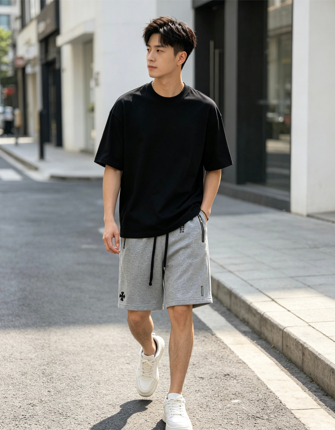주말QZ / 크롬하츠 끈 디테일 반바지