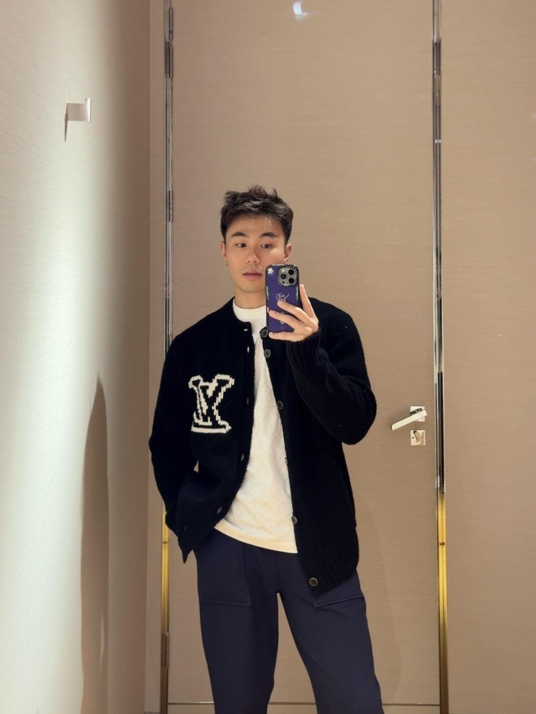 주말QZ / 루이비통 울 가디건