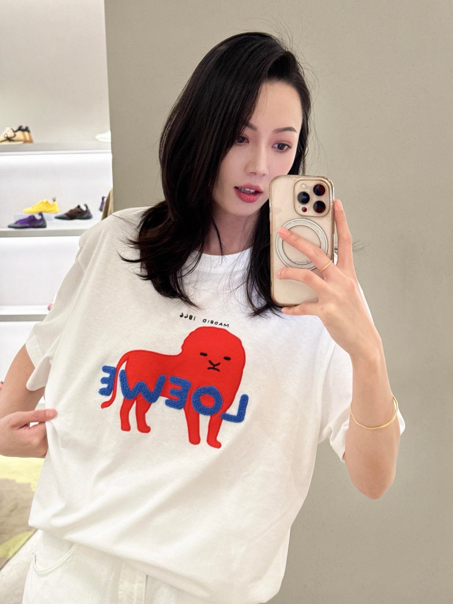 주말QZ / 로에베 자수 반팔 티셔츠