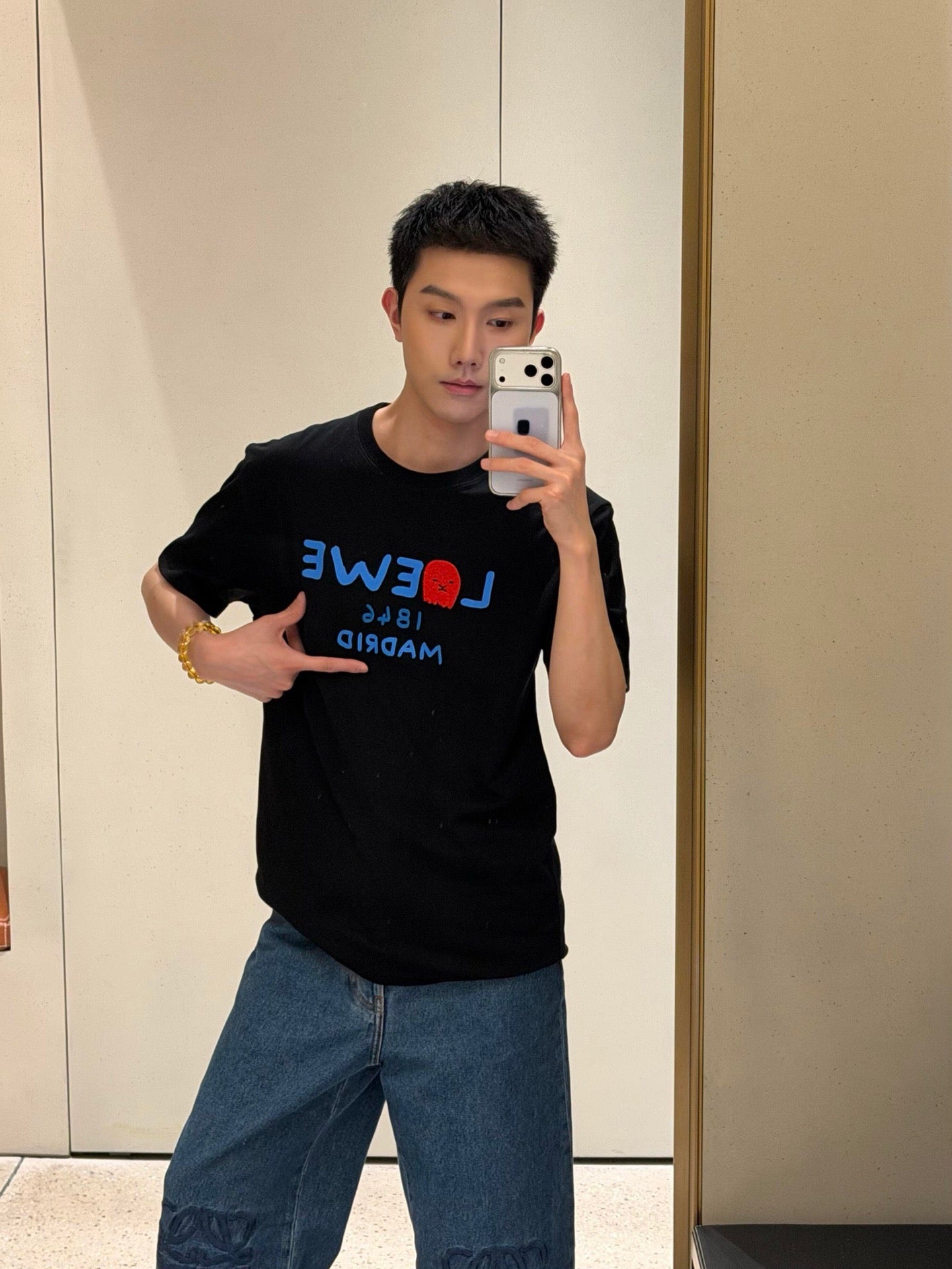 주말QZ / 로에베 자수 반팔 티셔츠