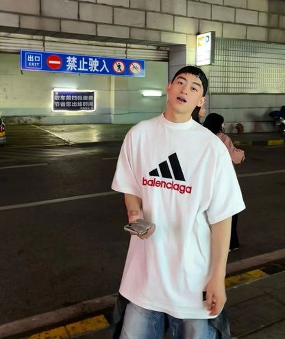 주말QZ / 발렌시아가 양면 착용 자수 반팔 티셔츠