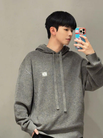 BVG / 로에베 자수 후드 니트