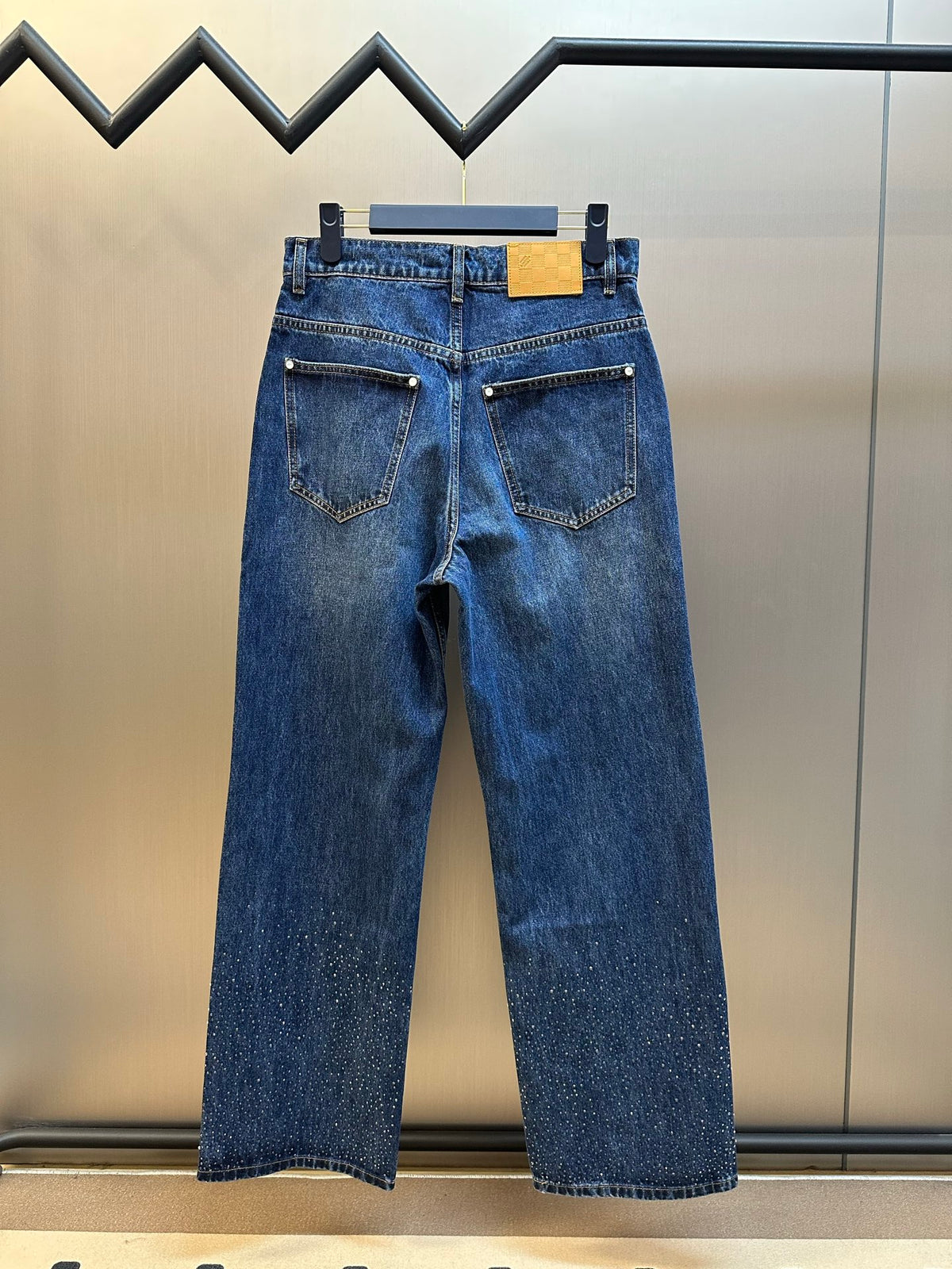 주말QZ / 루이비통 청바지