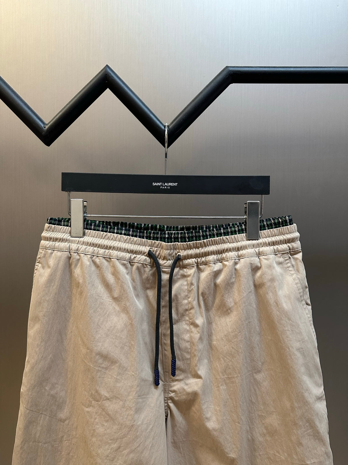 주말QZ / 로에베 자수 면 반바지