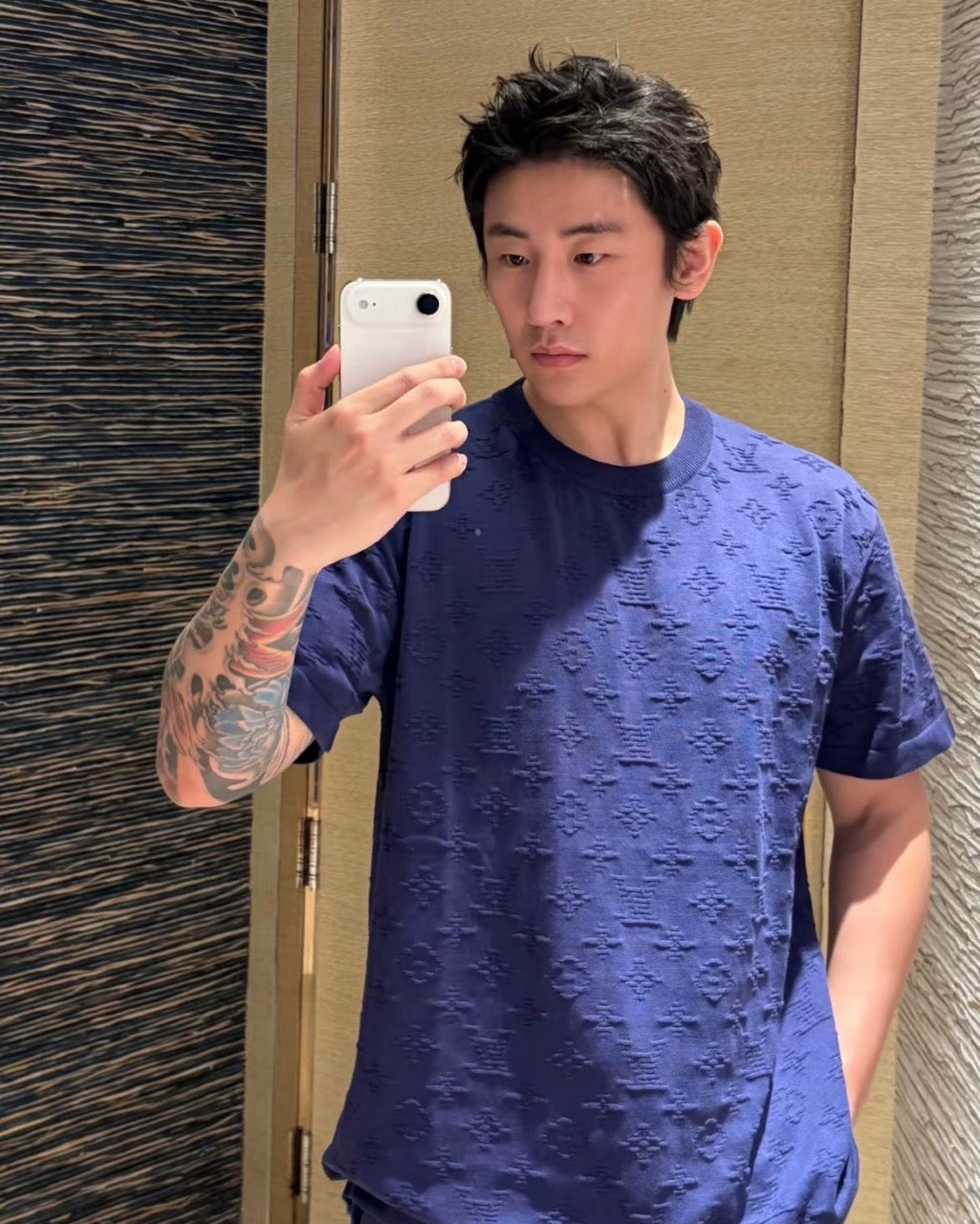 주말QZ / 루이비통 반팔 티셔츠