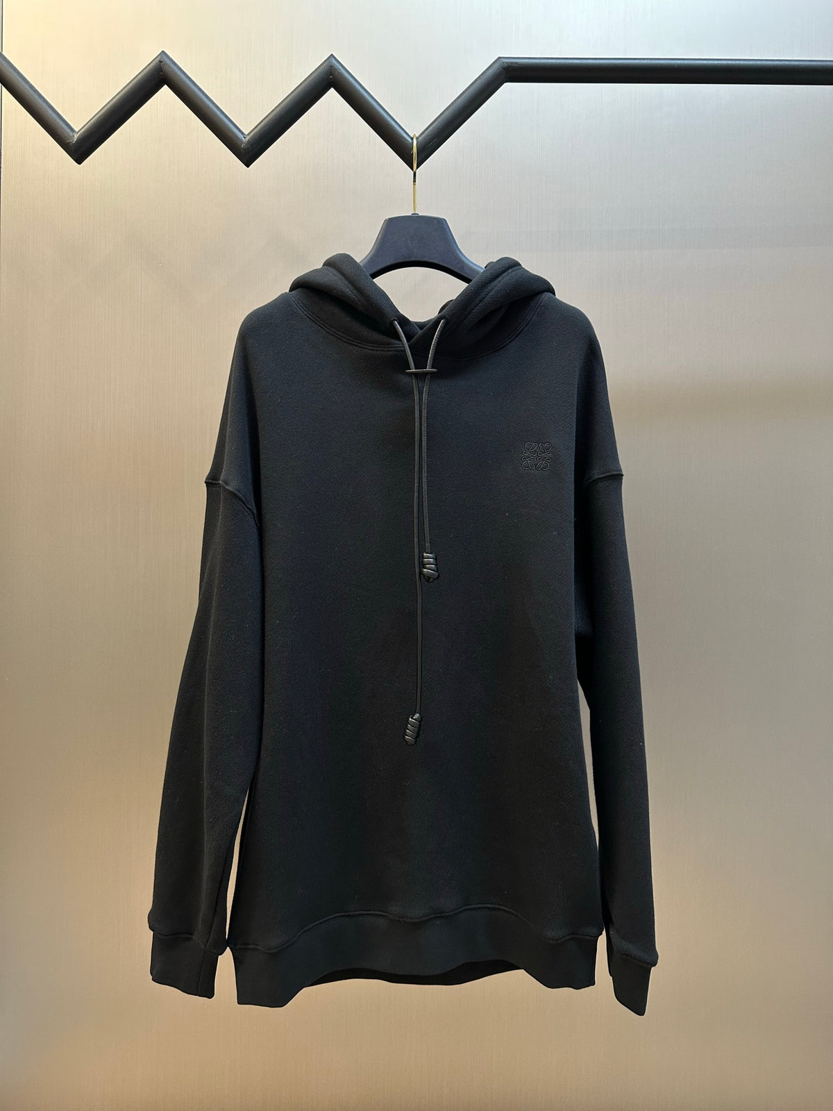 주말QZ / 로에베  긴팔 후드티