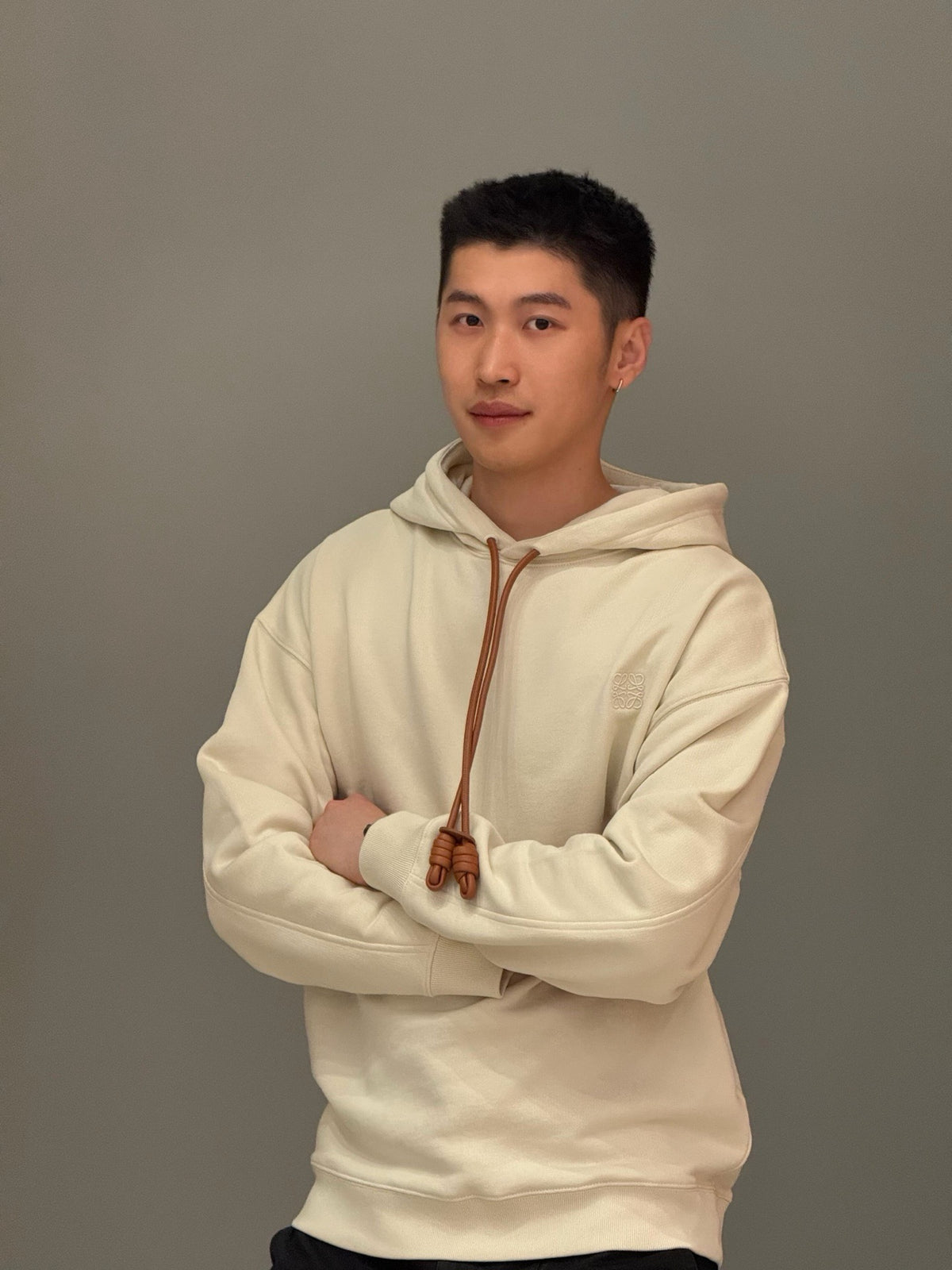 주말QZ / 로에베  긴팔 후드티