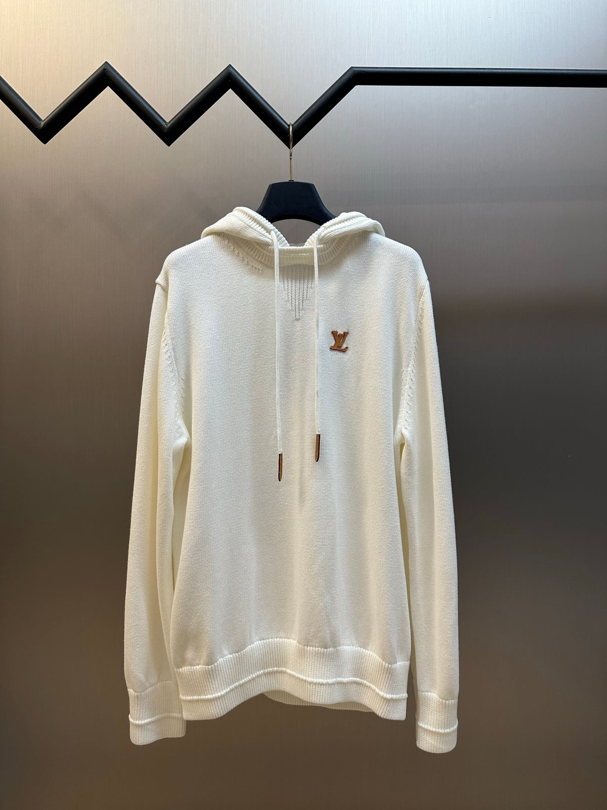 주말QZ / 루이비통  후드 니트
