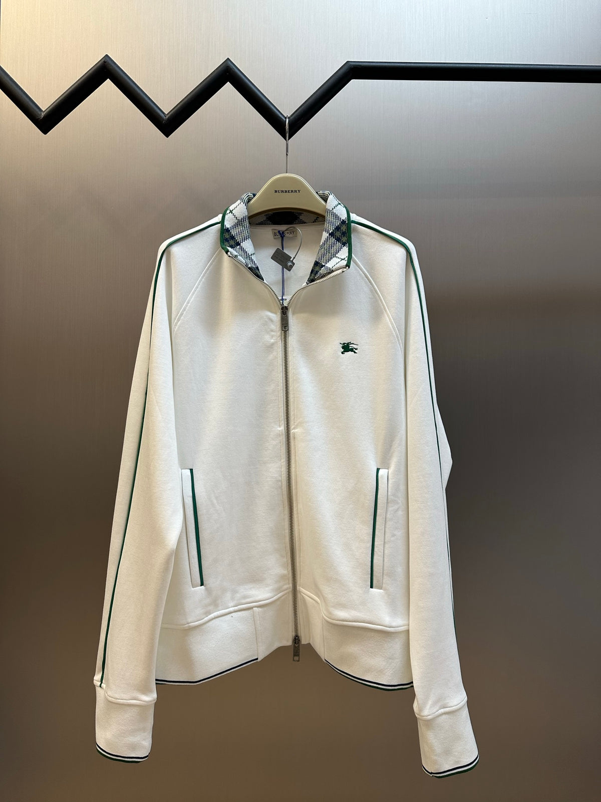 주말QZ / 버버리 지퍼 자켓