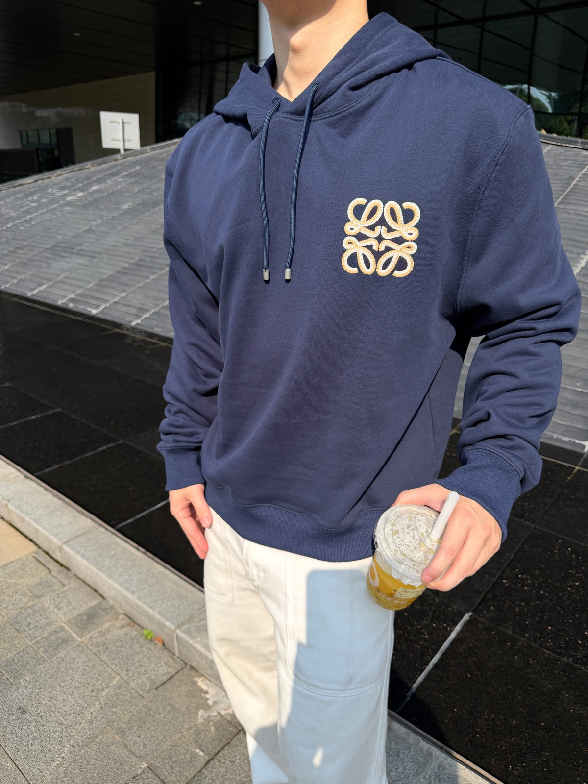 주말QZ / 로에베 드로우코드 후드티