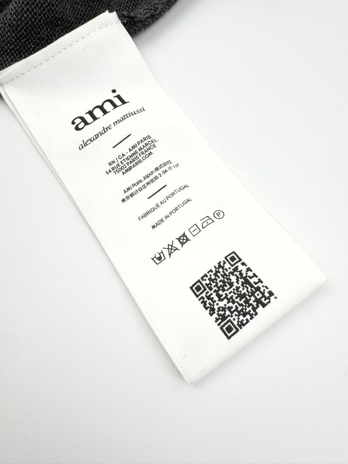 주말QZ / 아미 파리 자수 니트