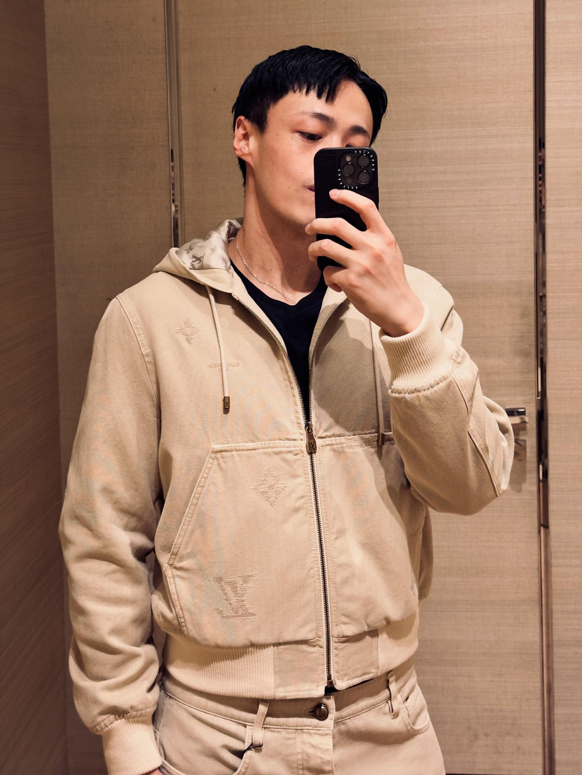 BVG  / 루이비통  후드 지퍼 자켓