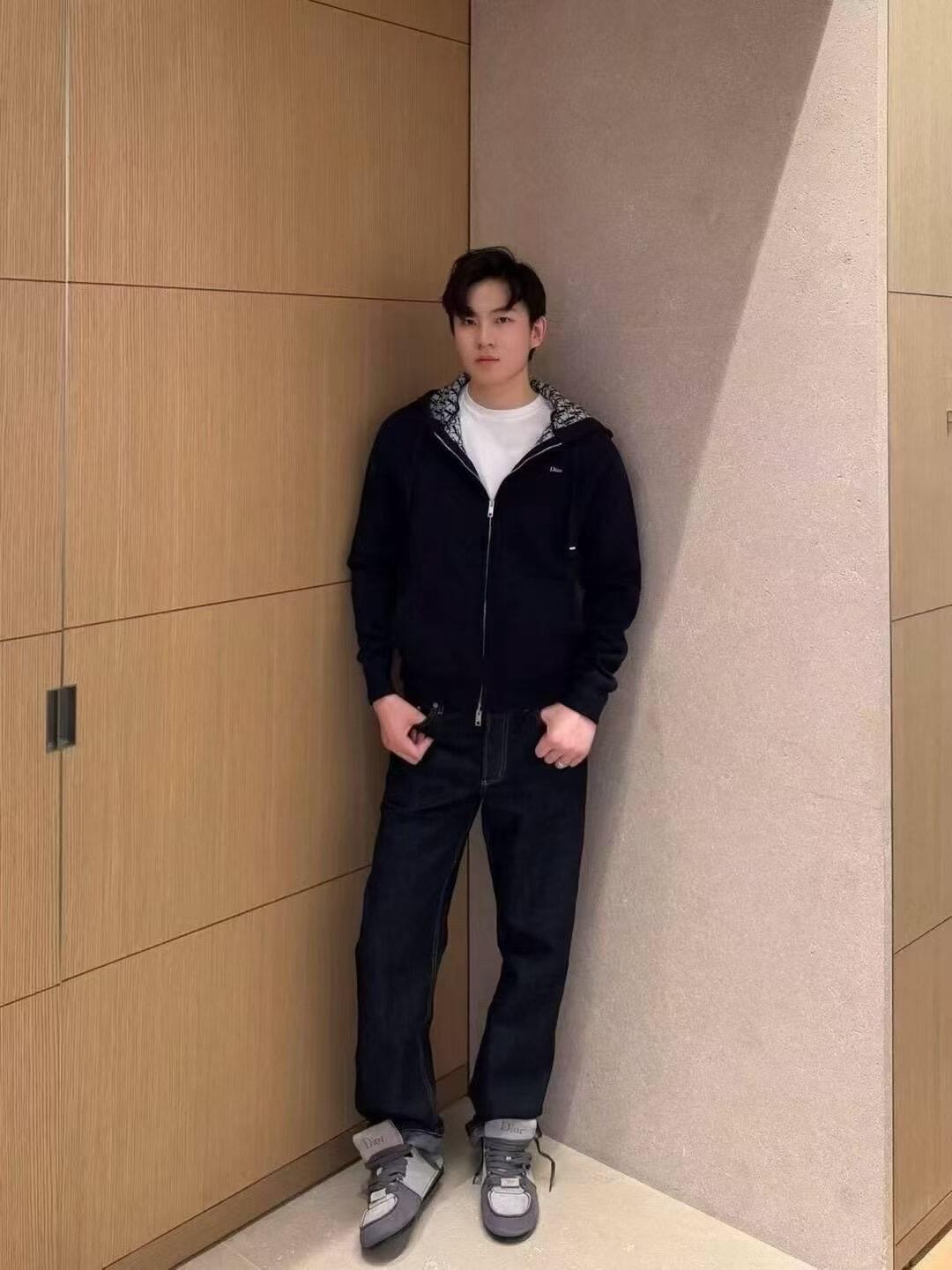 BVG / 디올  후드 지퍼 트레이닝 자켓