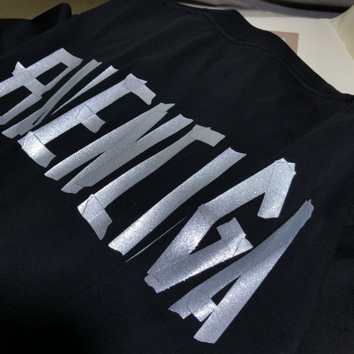 BVG / 발렌시아가  문자 라운드넥 반팔
