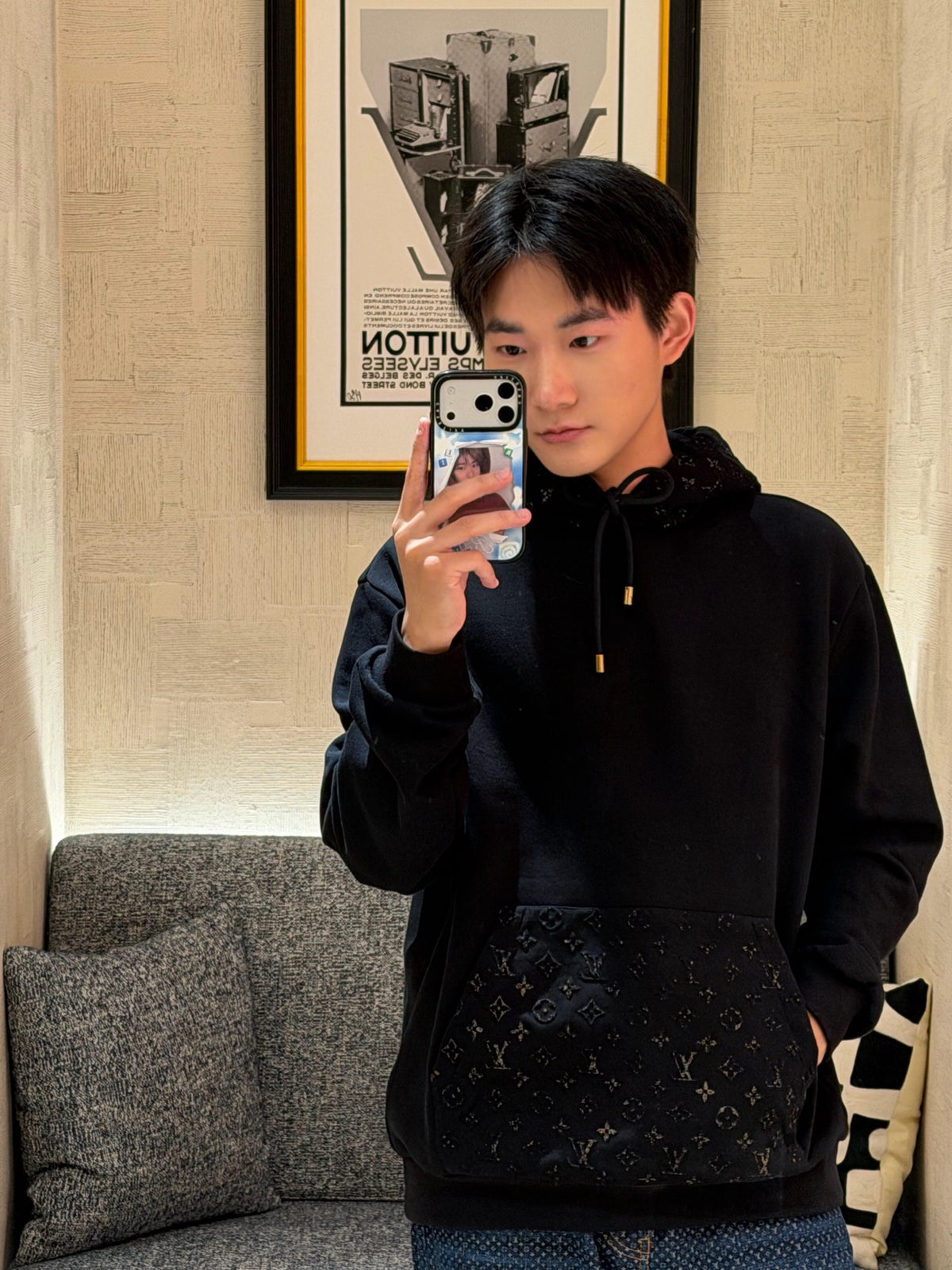 BVG / 루이비통  후드티