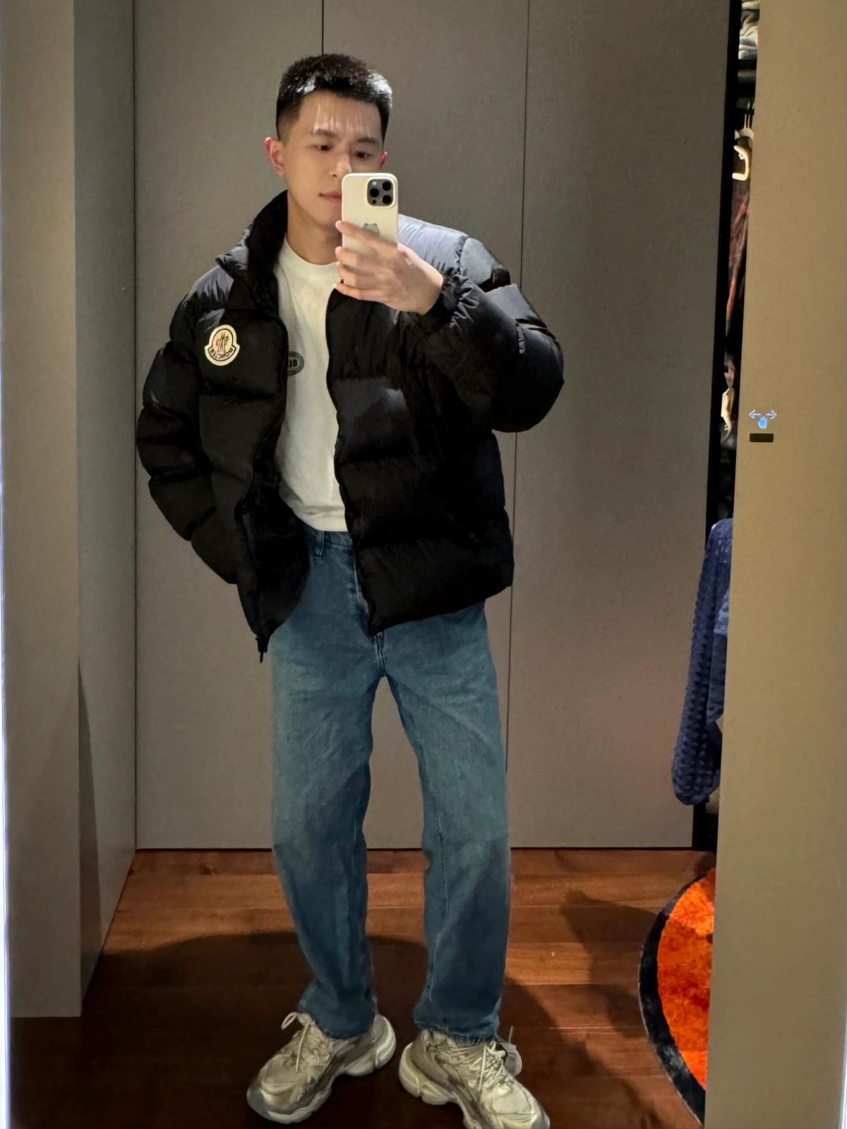BVG / 몽클레르  숏 다운 아우터