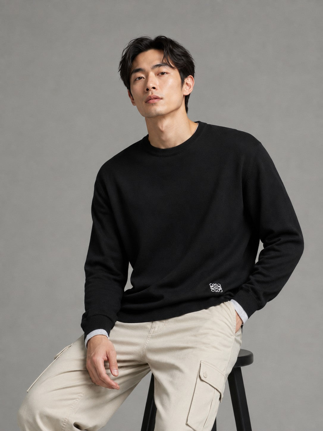 주말QZ / 로에베  자수 라운드넥 니트