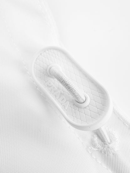 주말QZ / 프라다  후드 지퍼 아우터