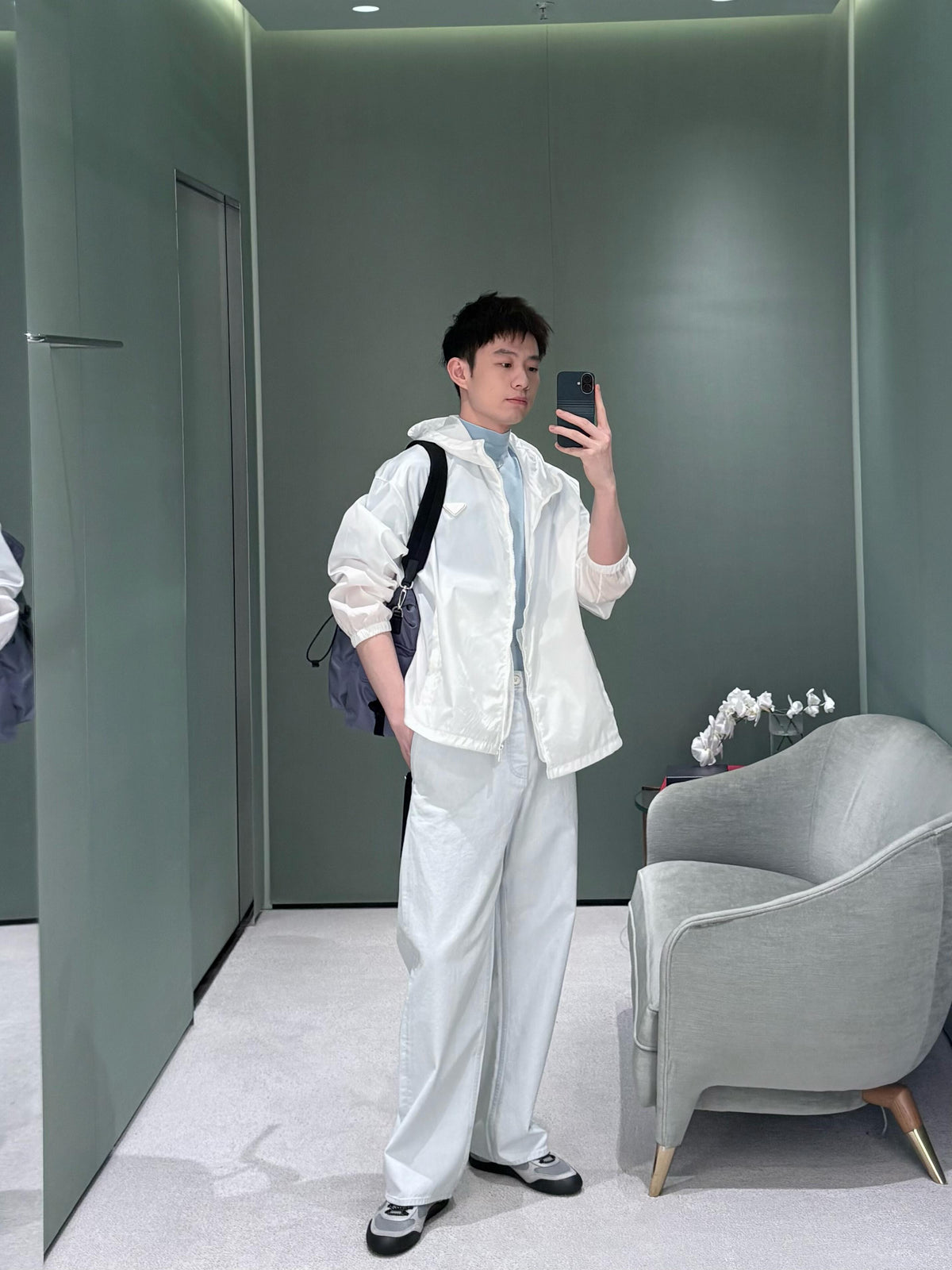 주말QZ / 프라다  후드 지퍼 아우터