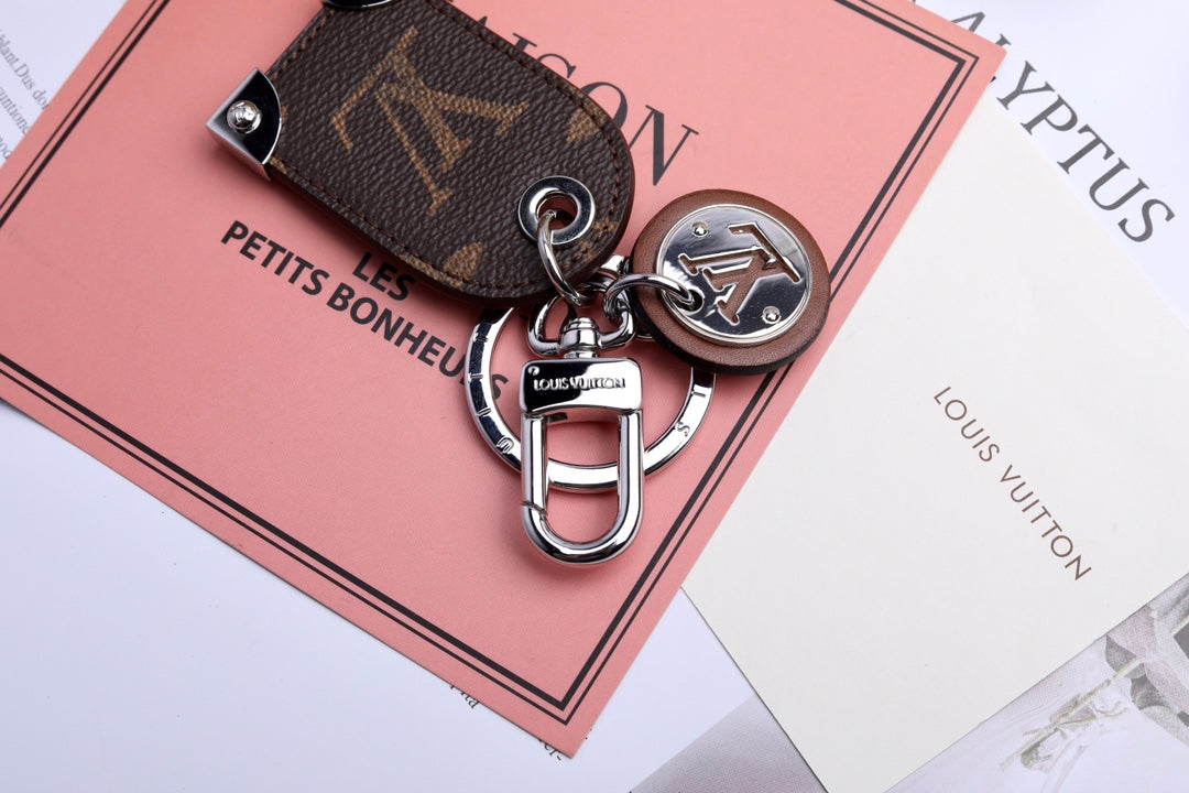 M64180 Louis Vuitton Keychain / Bag Charm