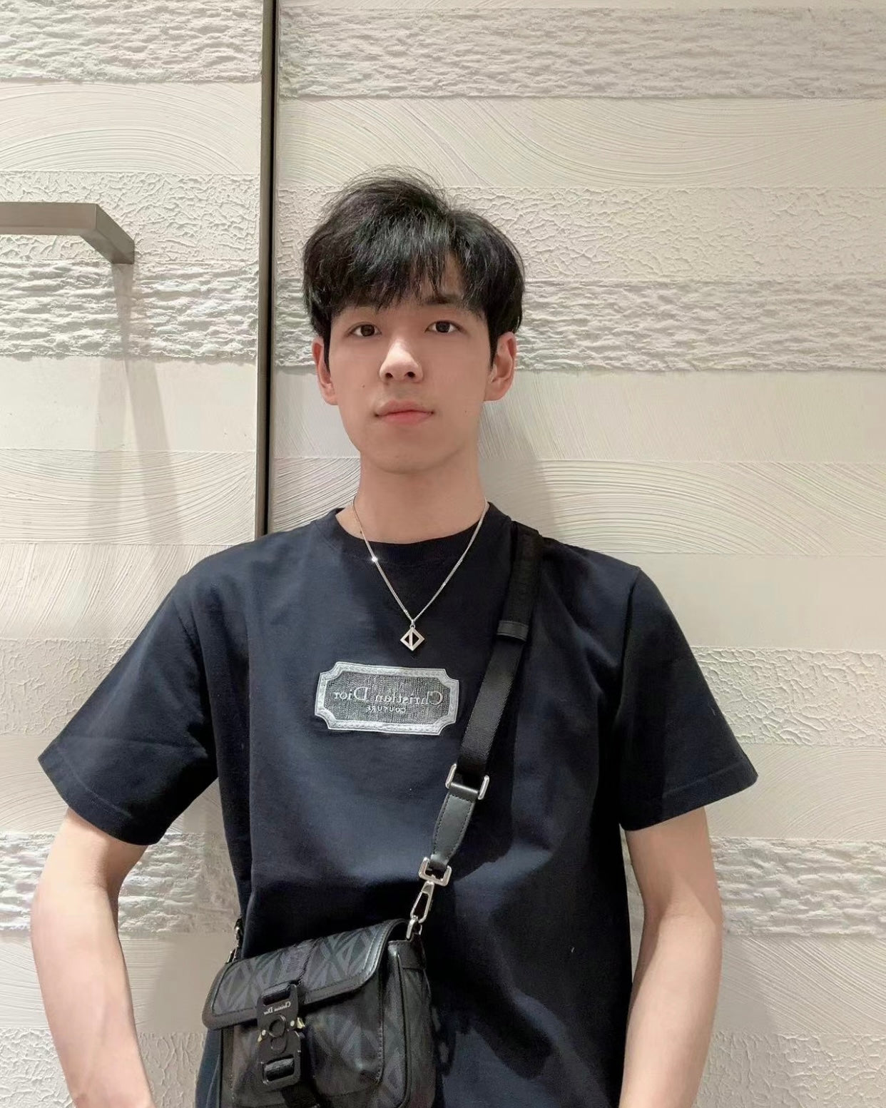 TJ셀러 / 디올 반팔티 , 𝗗𝗜𝗢𝗥 코튼 루즈 블루 티셔츠