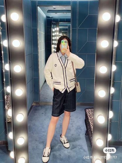 대리석 /  구찌 블루 엣지 디테일의 브이넥 가디건