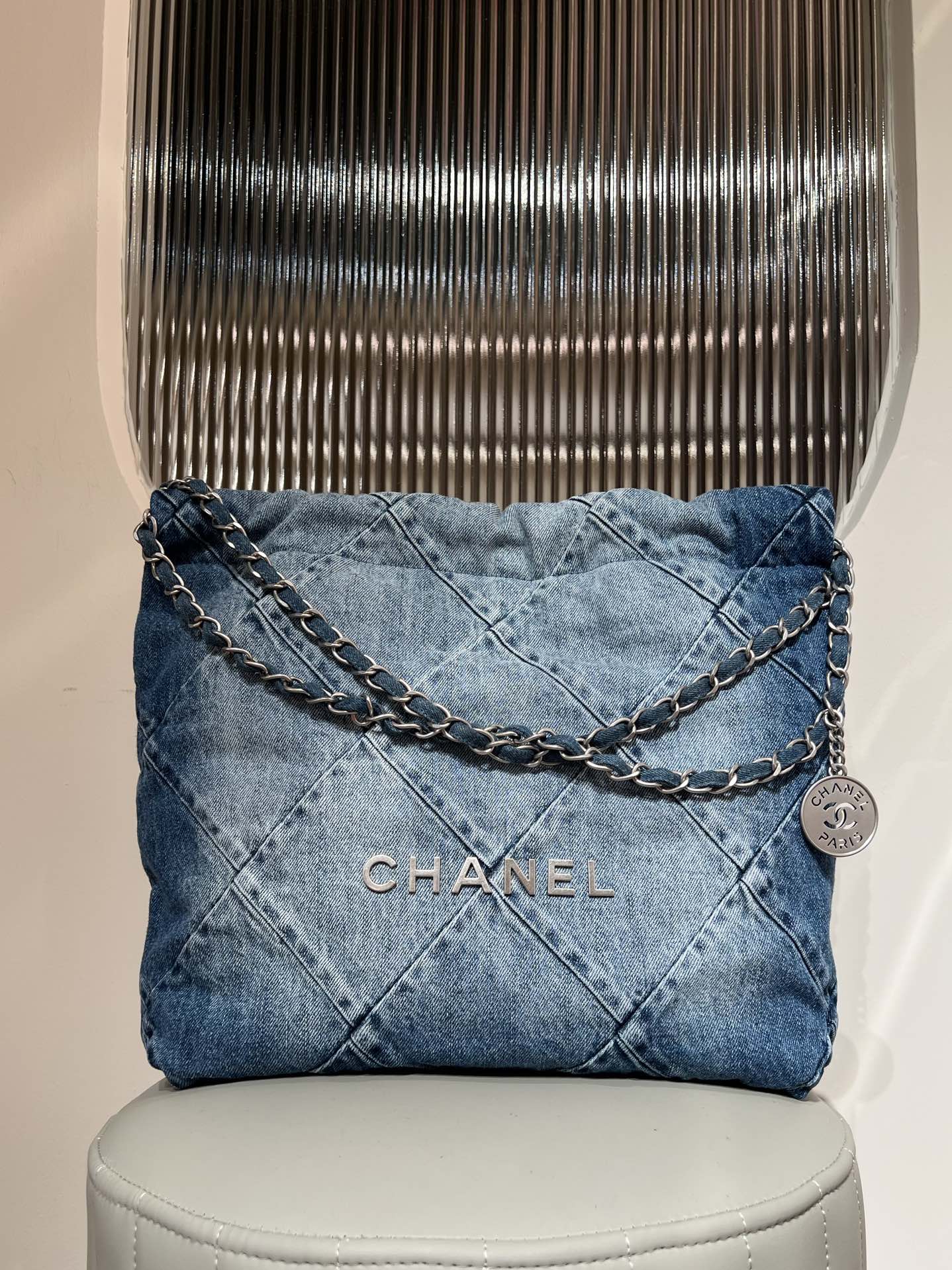 지존 / 샤넬  22Bag 여름에 핫한 데님 라인
